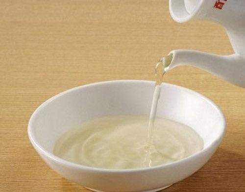 Dấm gạo Hinode Nhật Bản