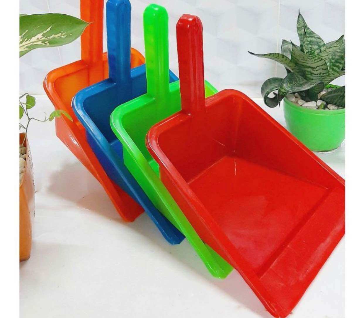 Chổi Ky Hốt Rác Nhựa Cán Ngắn 25X25X14CM - Màu Sắc Ngẫu Nhiên