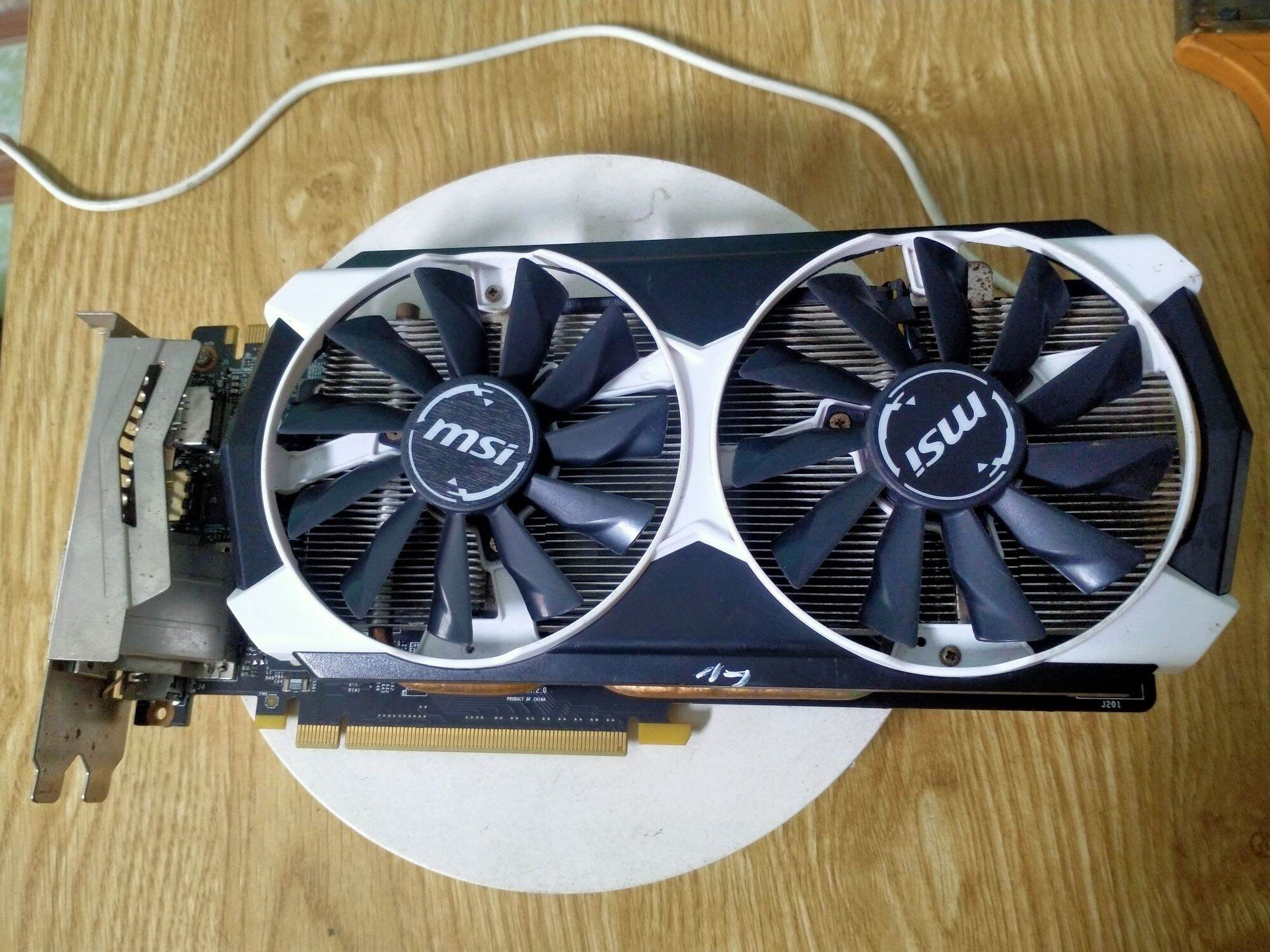 card đồ họa màn hình GTX MSI 960 2gb d5