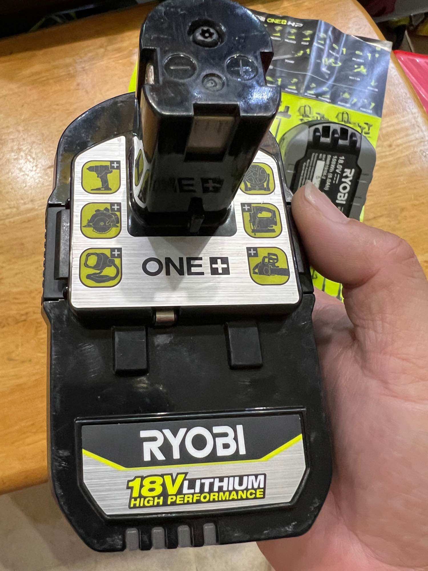 Pin HP 18V Ryobi dòng xã cao