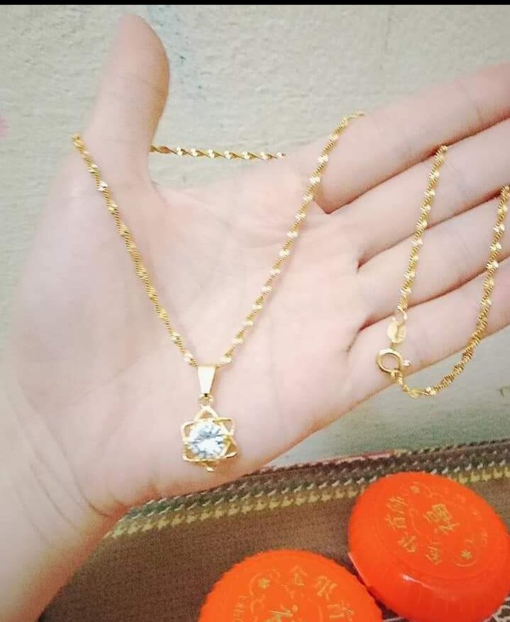 dây chuyền y như vàng non Thái Lan màu giống vàng 18k