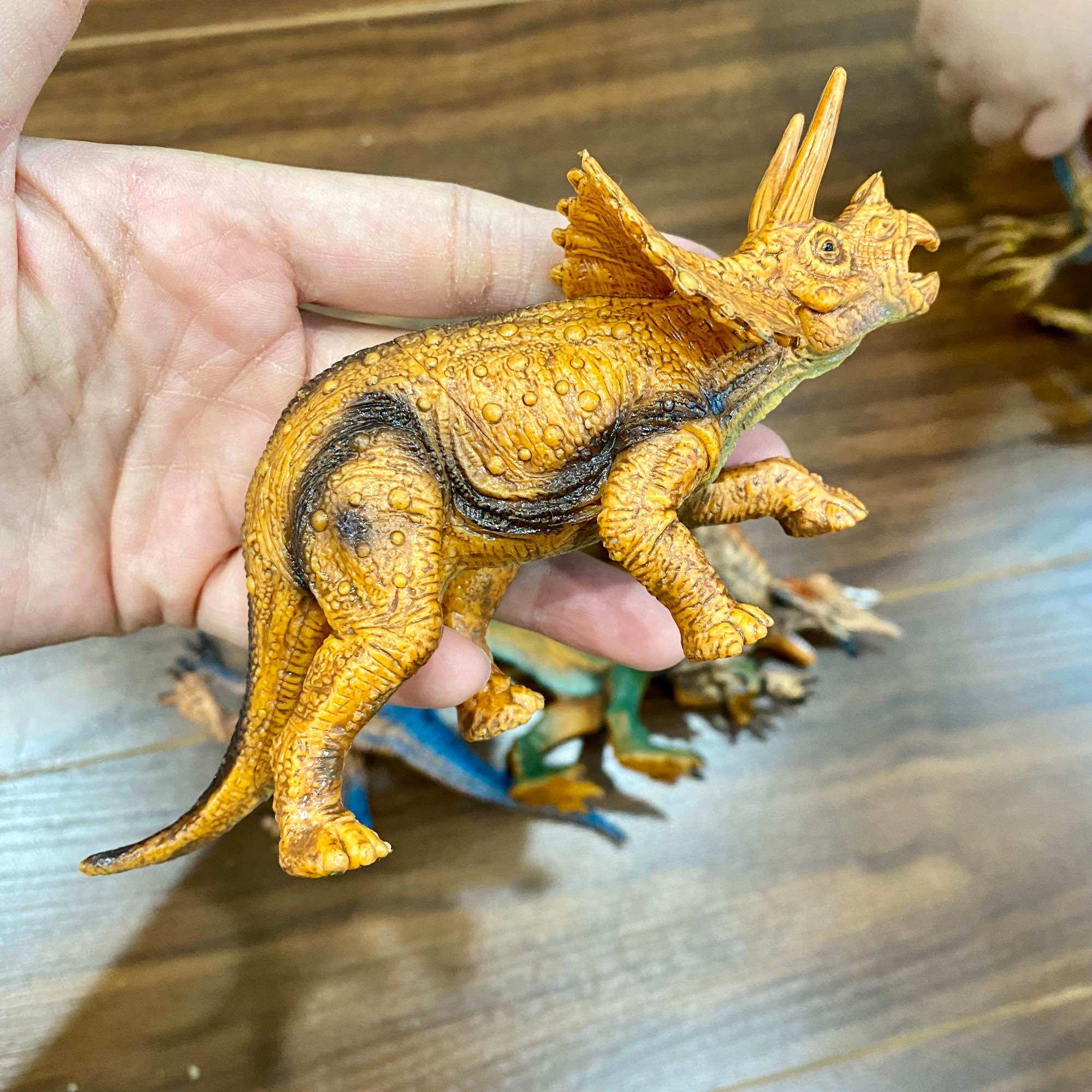 Set 6 mô hình khủng long mẫu 2