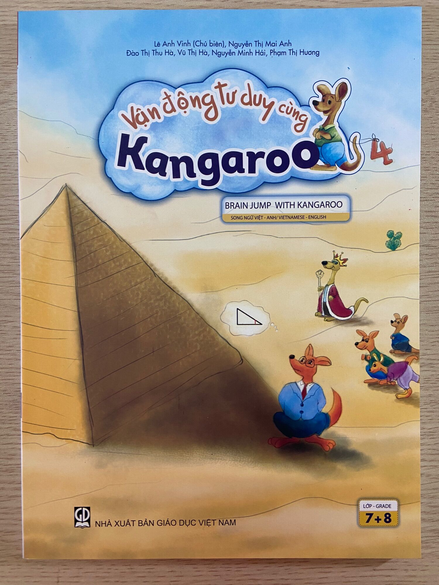 VẬN ĐỘNG TƯ DUY CÙNG KANGAROO 4 - dành cho lớp 7-8