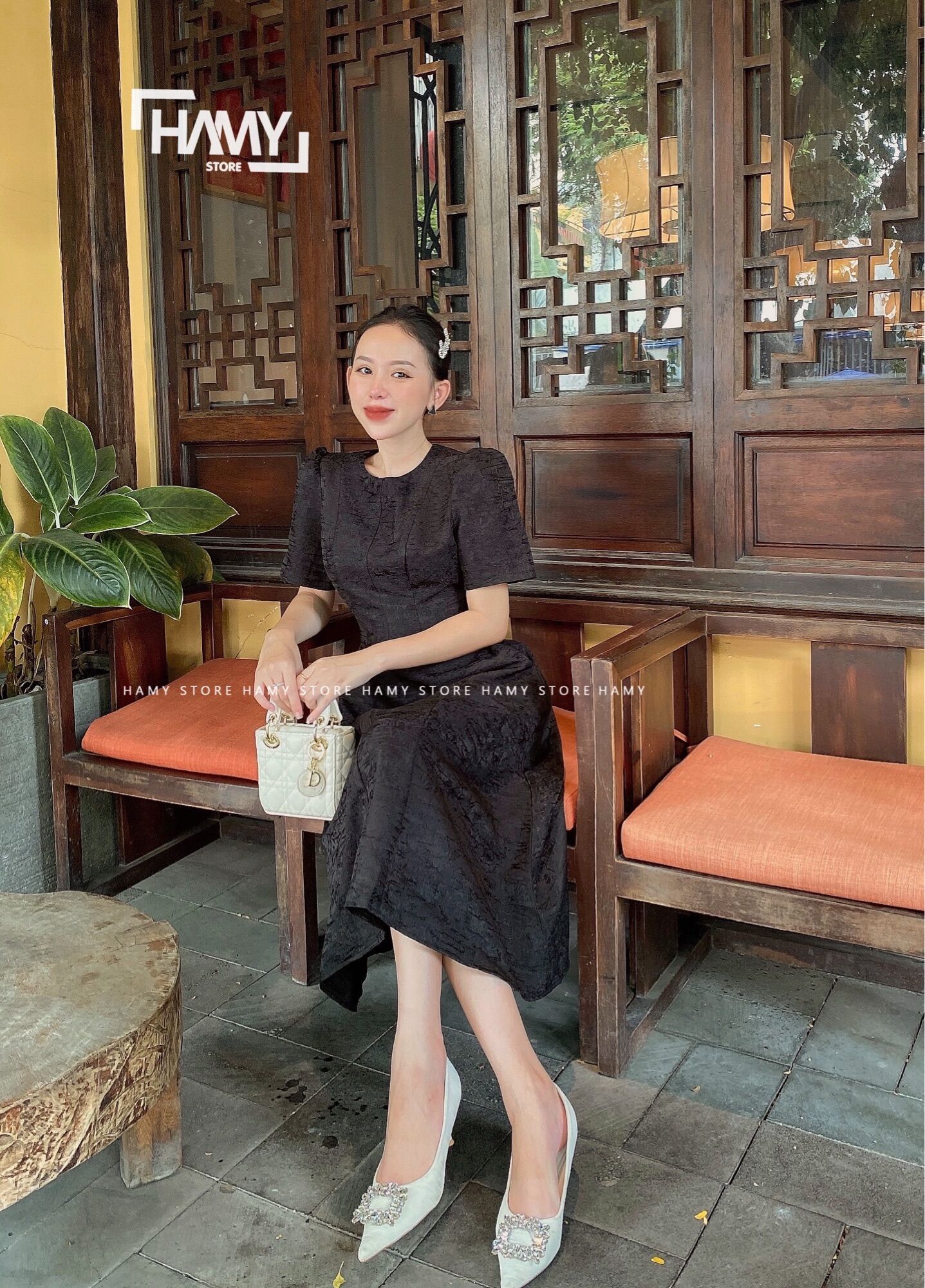 Đầm Tay Bồng Vải Gấm