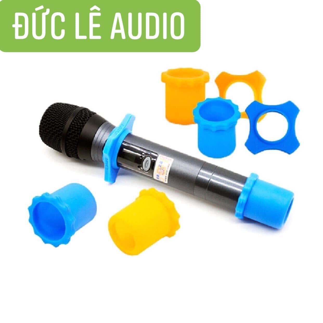 Bộ chống lăn micro karaoke chất liệu cao su dẻo