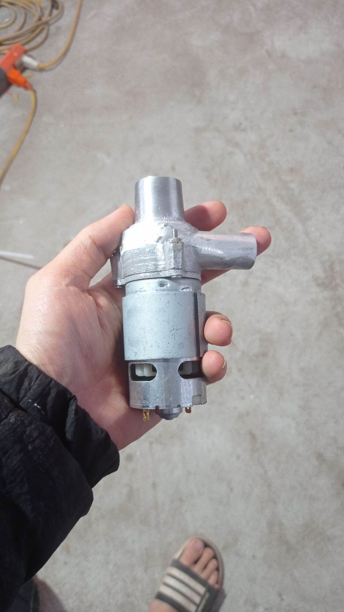 bộ kit chế máy bơm 12 v  dùng motor 775