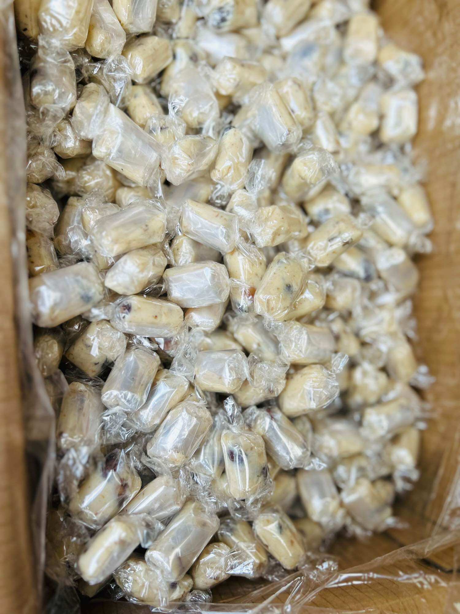 Mứt Mãng Cầu Xiêm Sữa 500gr