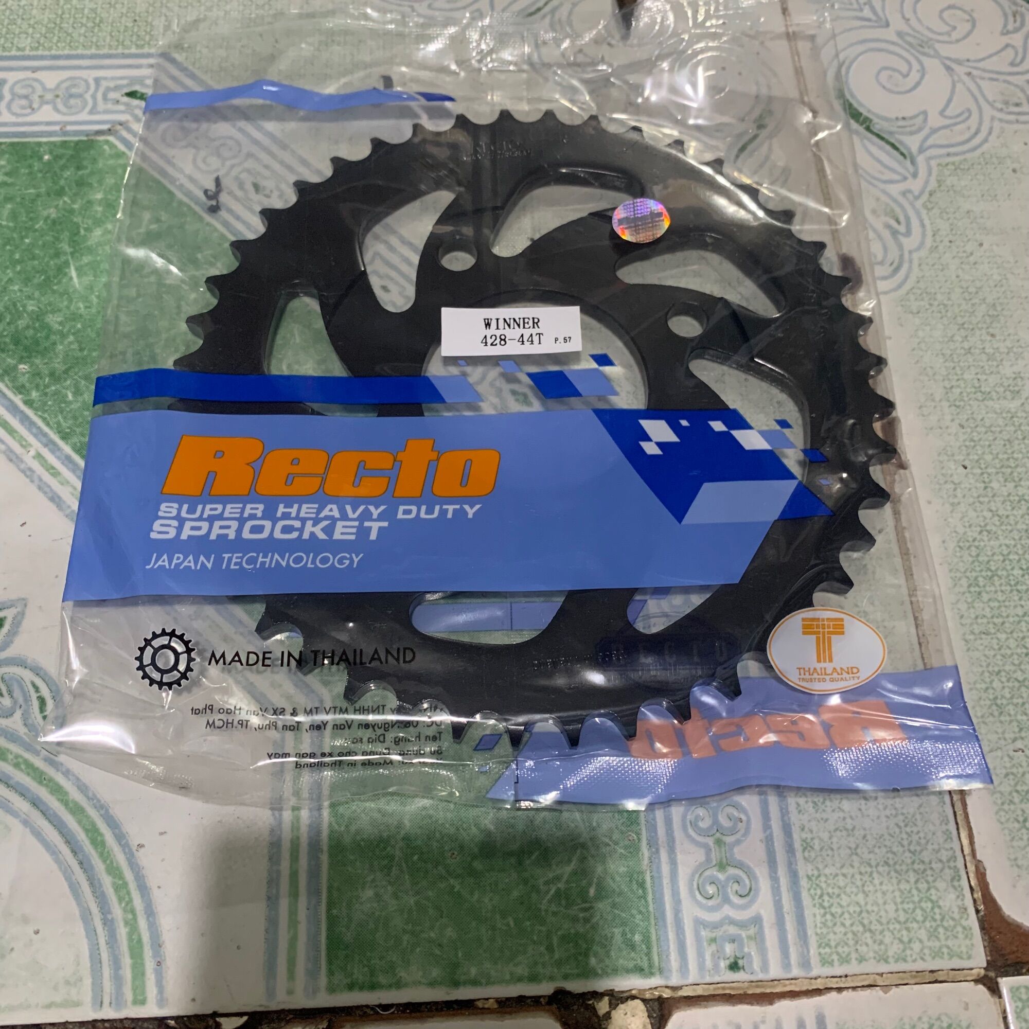 Dĩa 44T xe winner hiệu recto