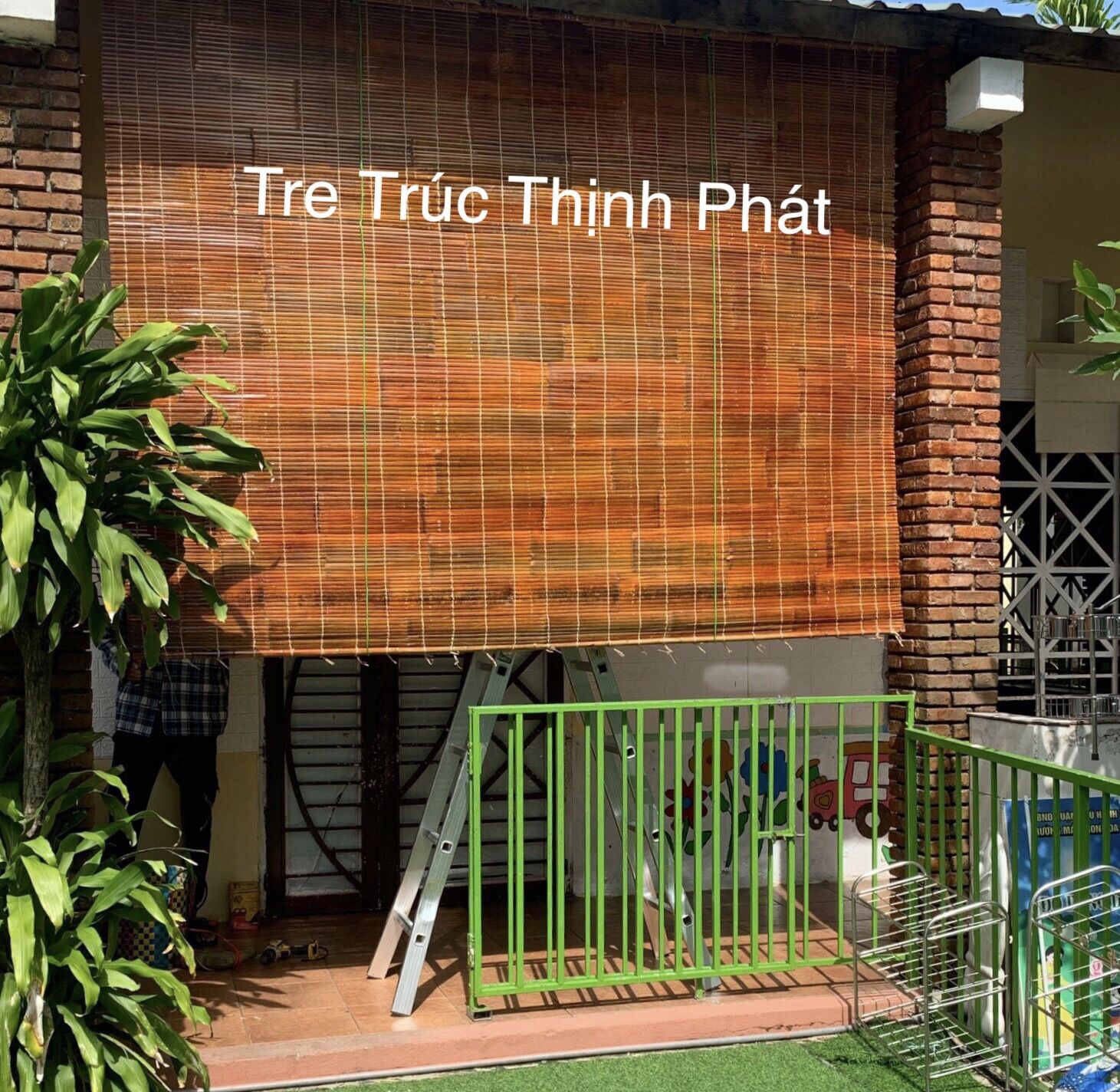 Mành rèm tre nứa Sơn Đỏ Bóng, mành tre che nắng ngoài trời Tặng Dây Kéo và Ròng Rọc. Mành tre che nắng mái hiên, ban công Cực Mát mà không Bí Bách