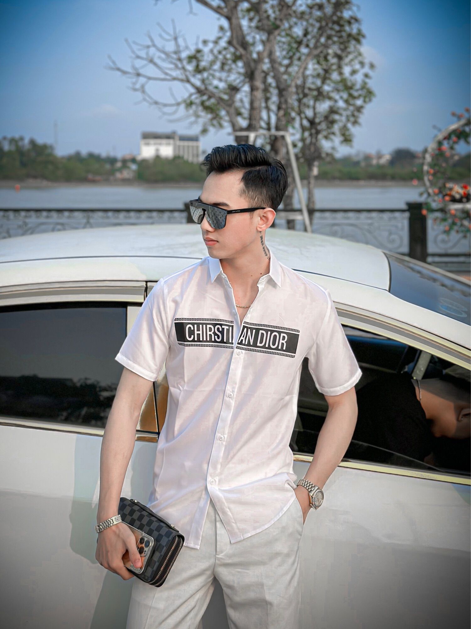 Áo sơ mi trắng chirs.tian di.or cộc tay siêu đẹp