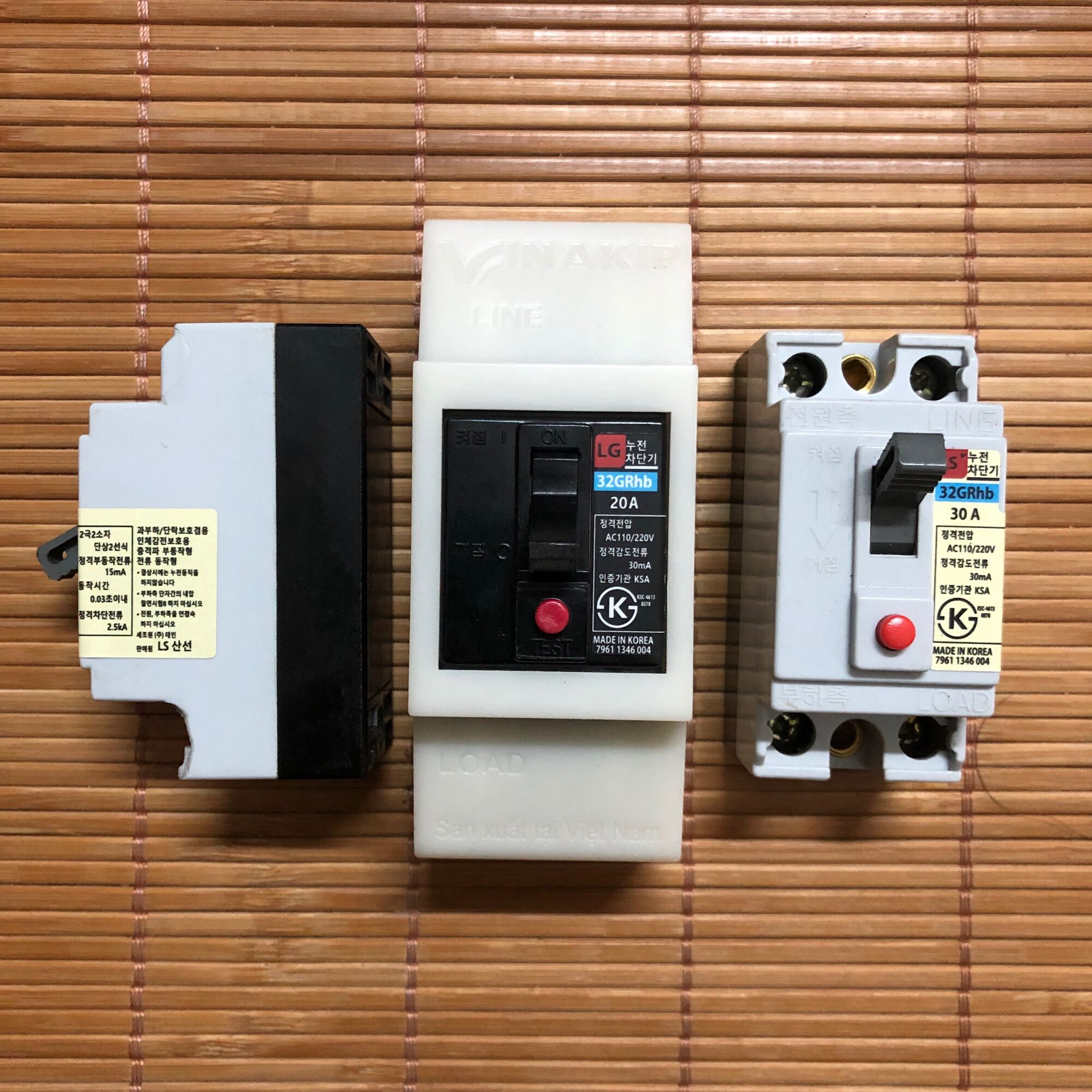 CB chống giật, aptomat chống rò 15-20-30A Hàn Quốc