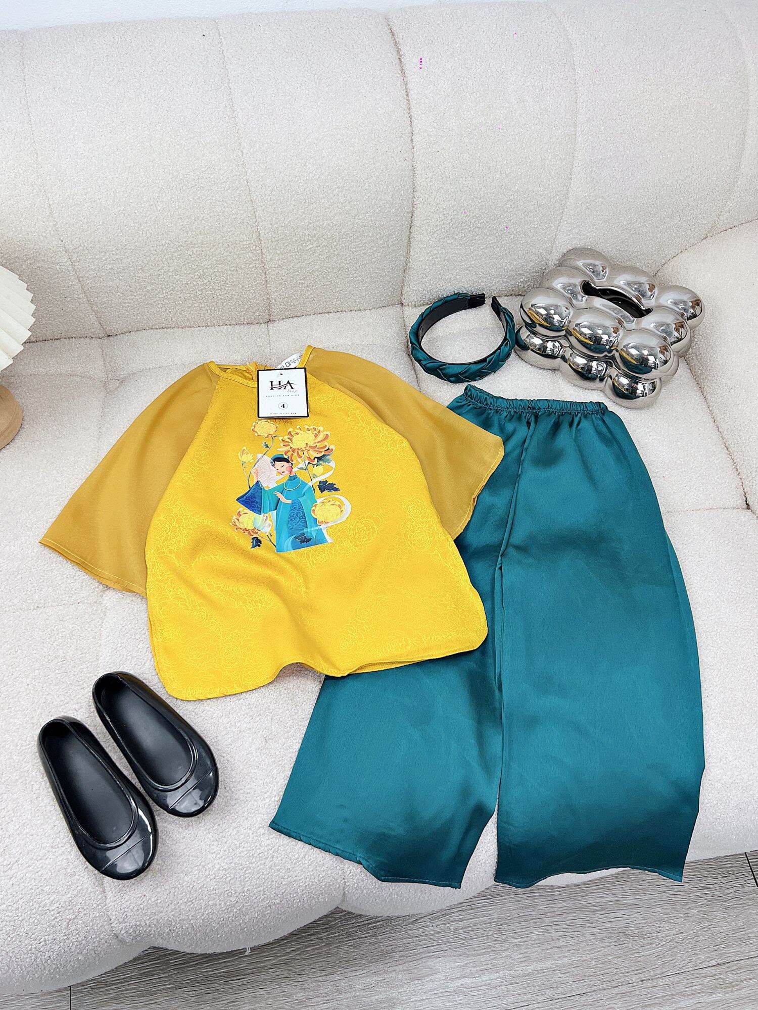 (10-32kg) Bộ bà ba kèm bờm cho bé gái