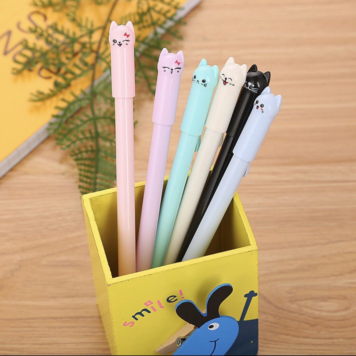 BÚT GIÁ RẺ, bút nước cute