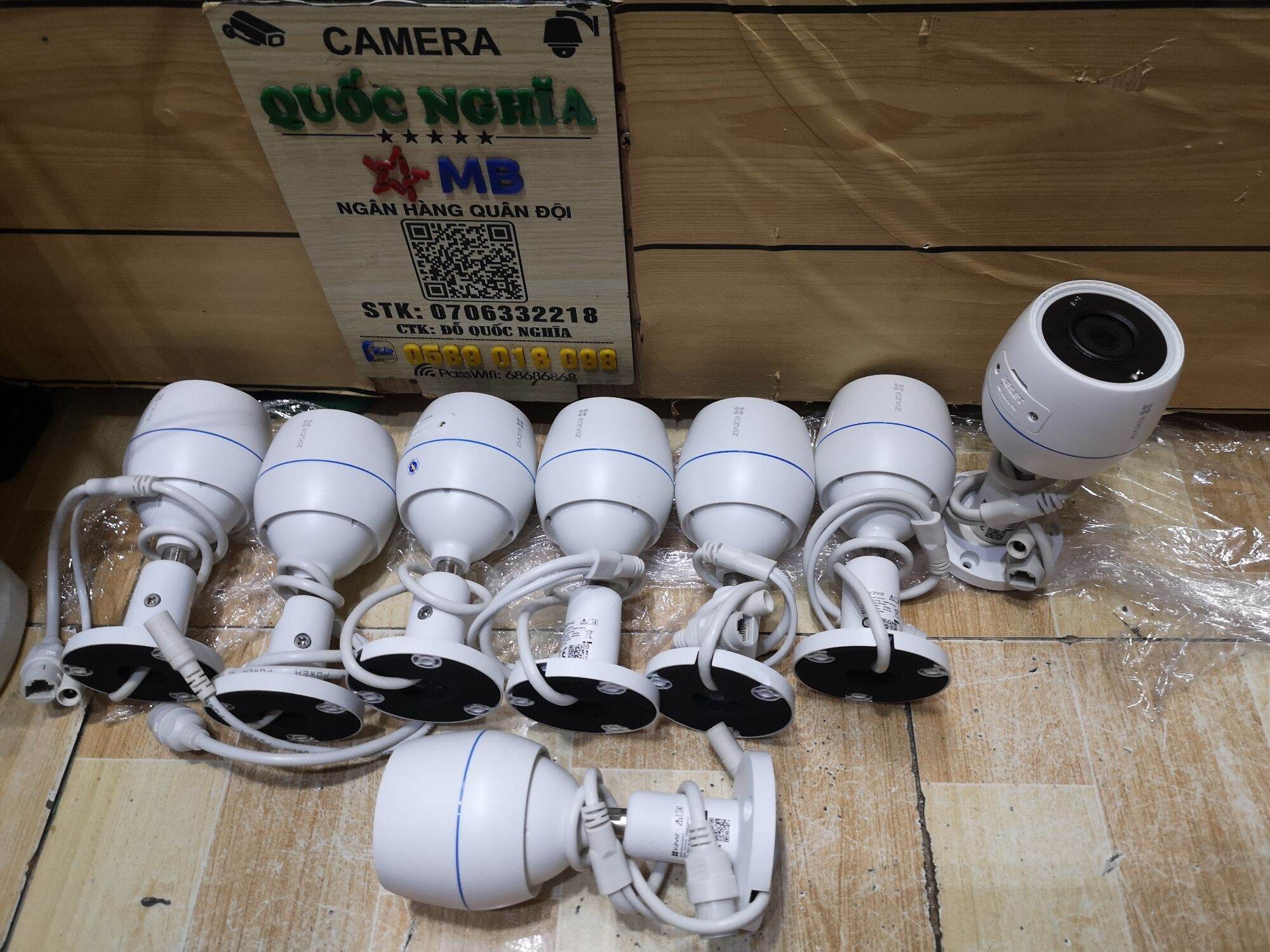 1 camera WiFi ezviz c3tn 2.0mp đã qua sử dụng bán kèm nguồn