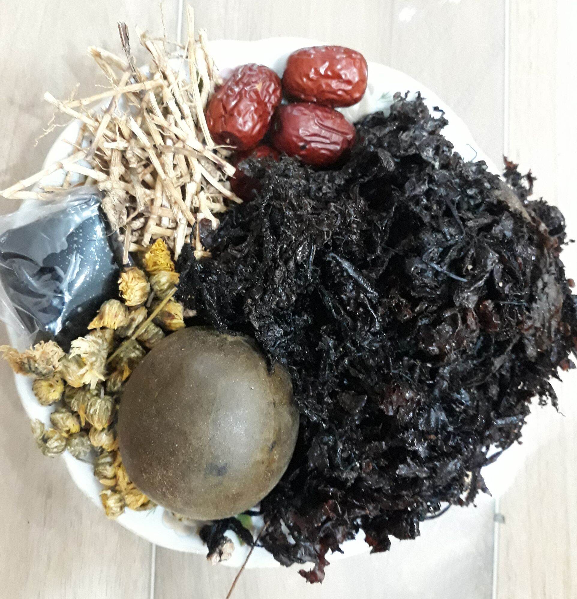 Nguyên liệu nấu sâm