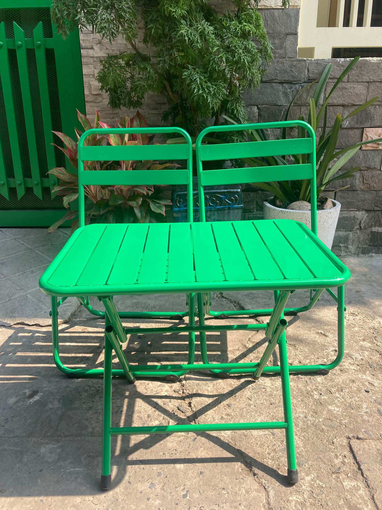 Bộ (1Bàn 2ghế) Bàn Ghế Lá Cà Phê