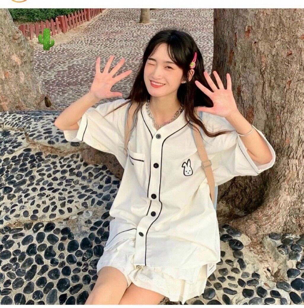 Áo sơ mi viền thêu thỏ xinh