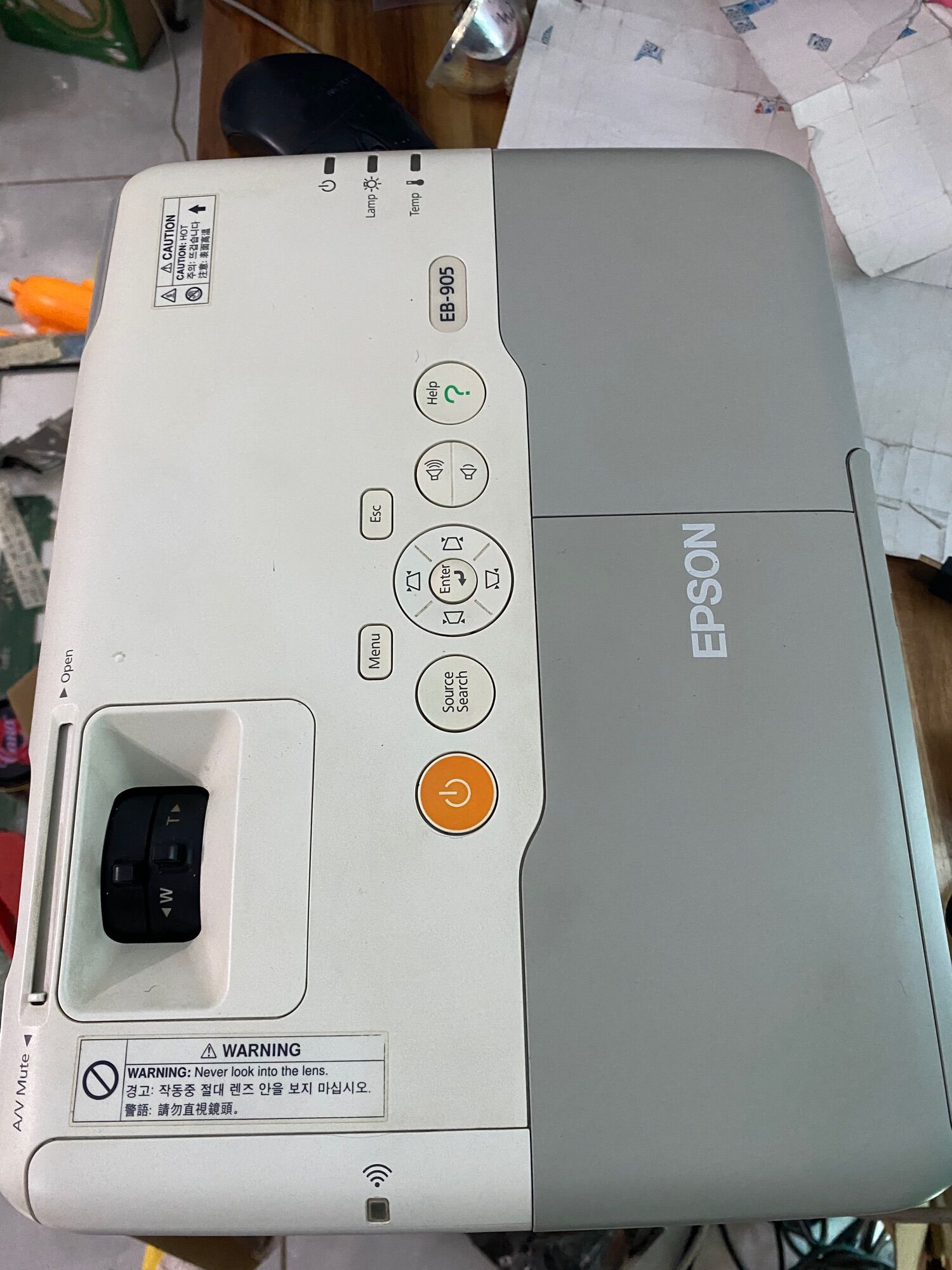 Máy chiếu đá banh cho quán nhỏ Epson EB-905