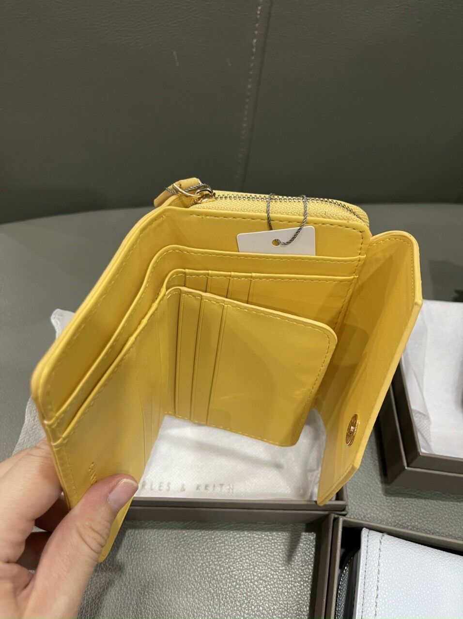 Ví Nữ CNK Bì Thư Chất Dạ Hạt Sần Fullbox Đủ Màu Envelope Short Wallet