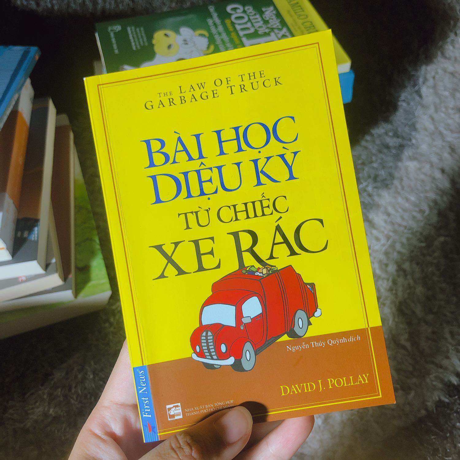 Sách - bài học diệu kì từ chiếc xe rác