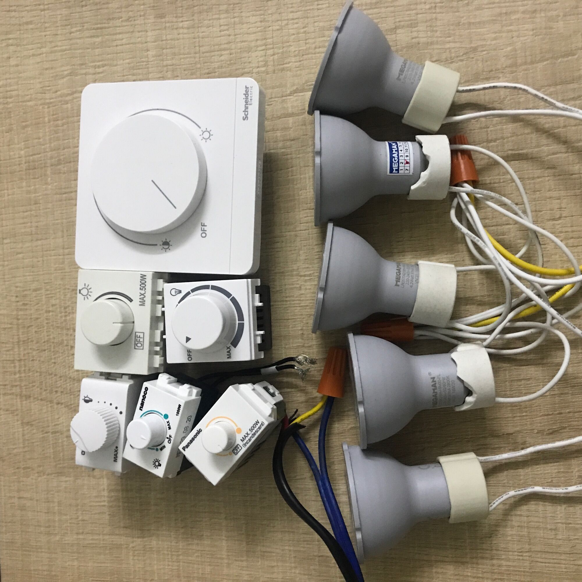 Dimmer điều chỉnh ánh sáng đèn [Panasonic chính hãng]