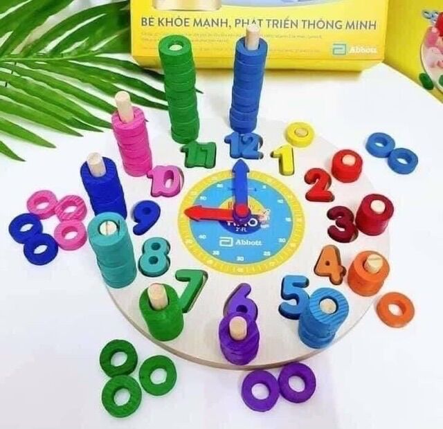 —- Đồng hồ lắp ráp gỗ xịn xò