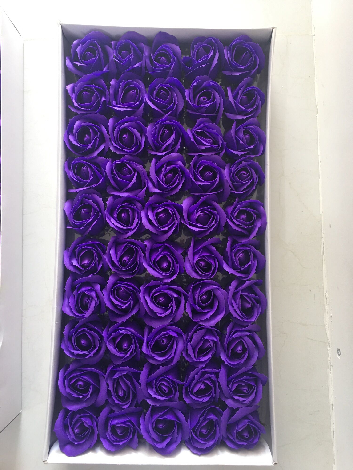 Hoa hồng sáp vĩnh cửu màu tím đậm