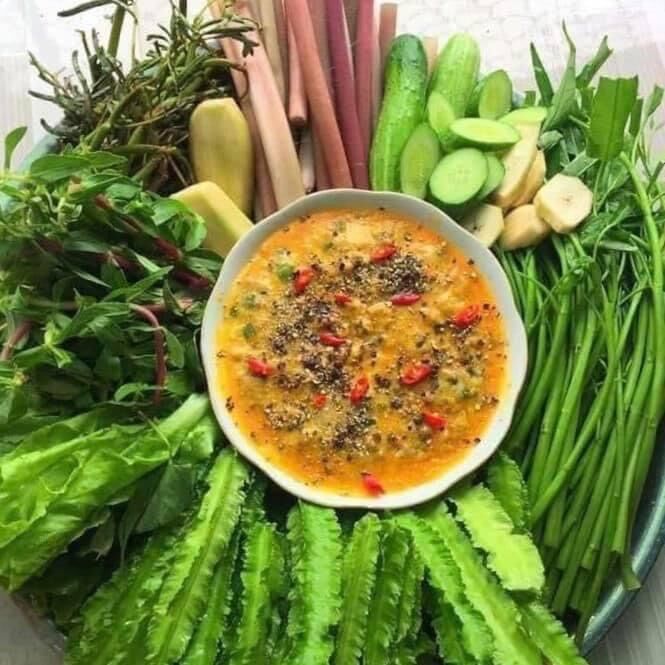 Mắm cá thu hiệu Bà Giáo Khỏe hủ 500gr