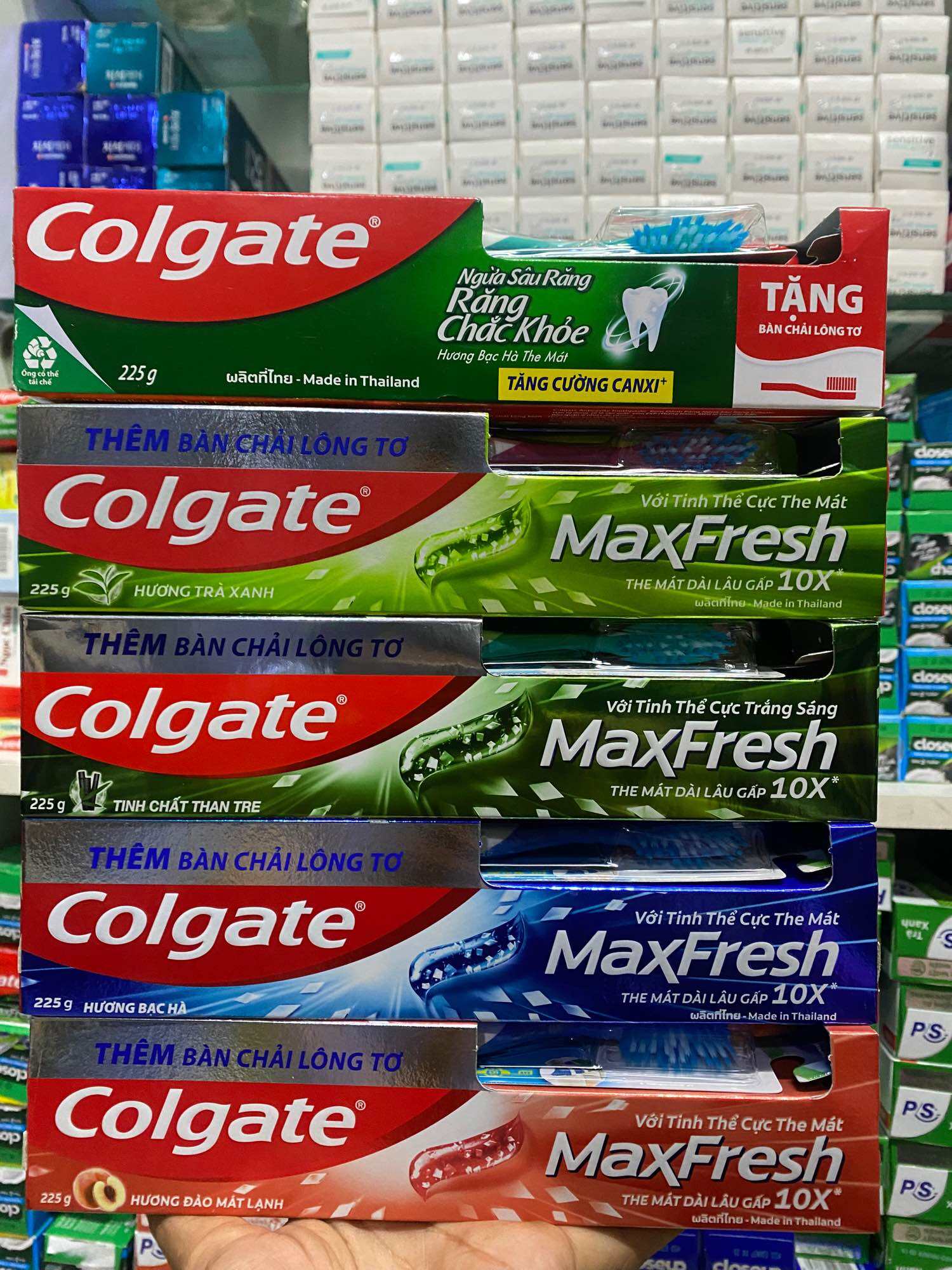 Kem đánh răng Colgate masfet 225g tặng bàn chải, colgate ngừa sâu răng 225g tặng bàn chải