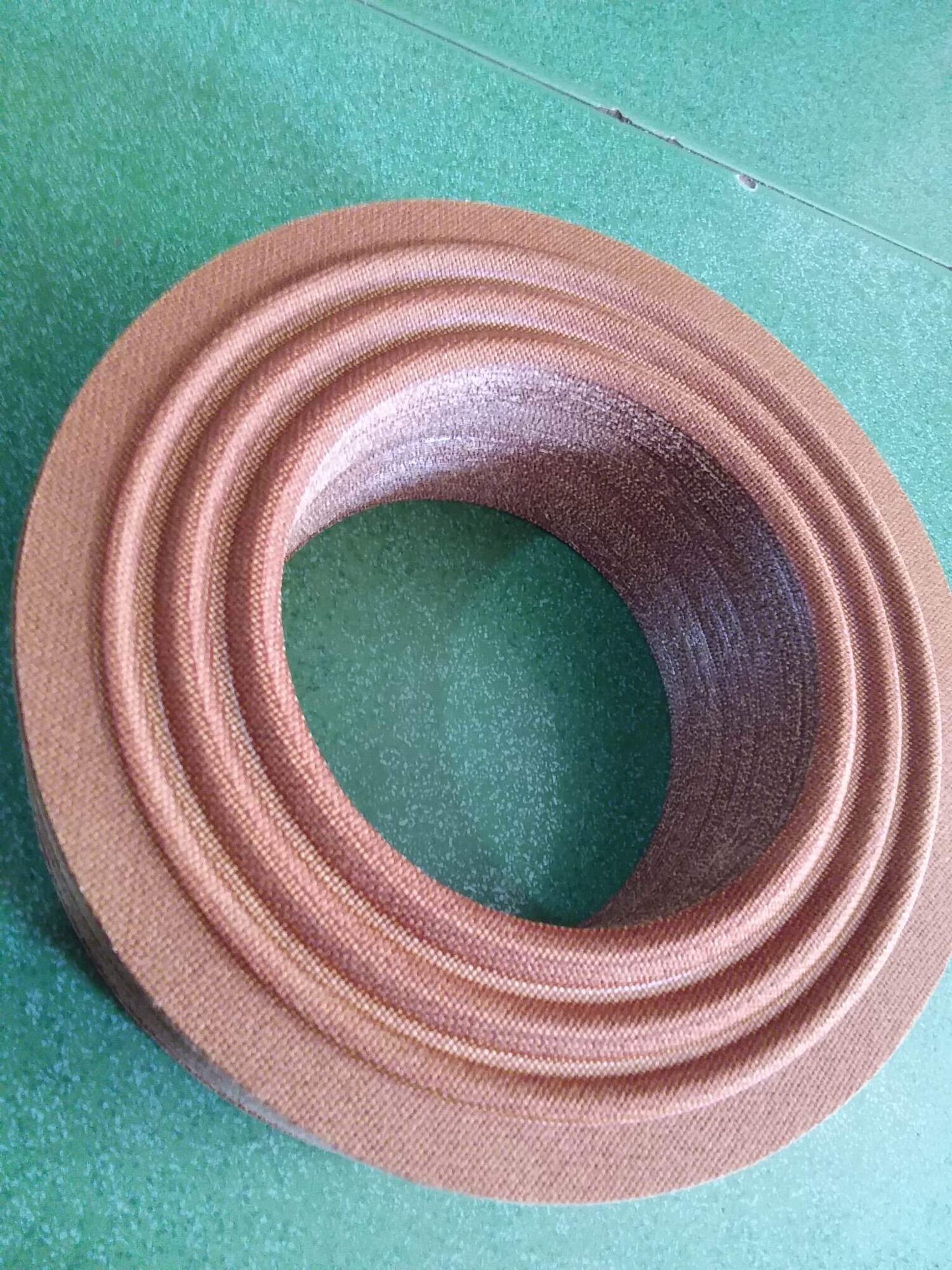 1 CHIẾC NHỆN LOA 21.5CM LỔ COIL 125