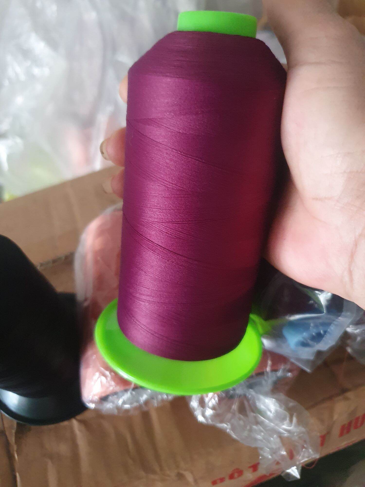 SÉT 3 CUỘN CHỈ TƠ VẮT SỔ 150 (8000m)