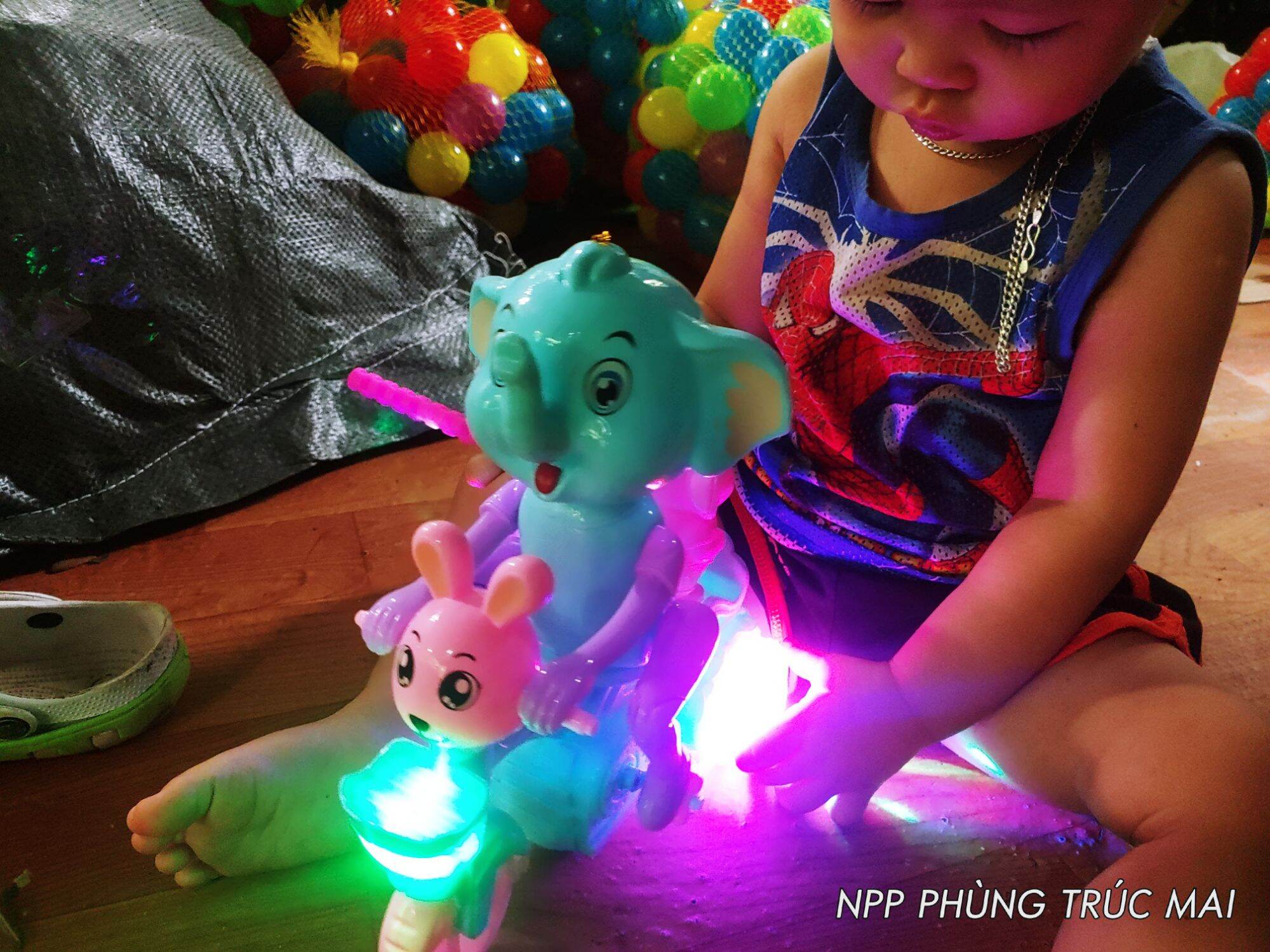 Đèn lồng trung thu hình voi đạp xe nhạc đèn đồ chơi trẻ em