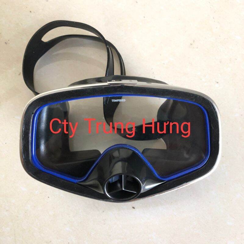 Kính lặn cao cấp chuyên dụng