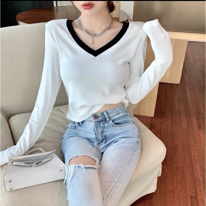 Áo croptop cổ tim tay dài