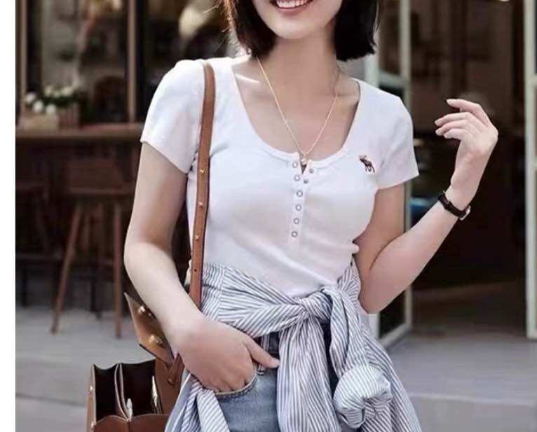 Áo thun nữ tay ngắn lên từ vải xuất dư sale rẻ
