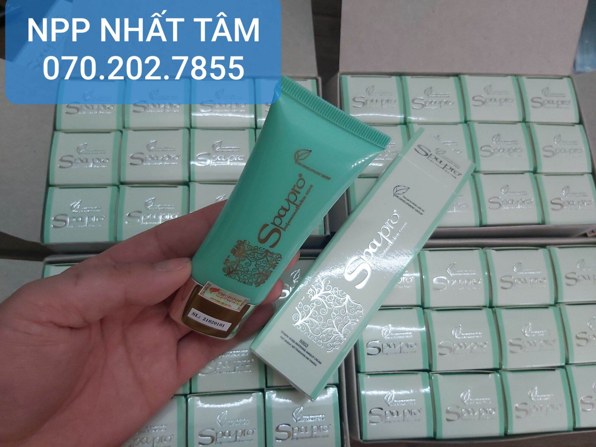 KEM TRANG ĐIỂM LÀM TRẮNG DA BB SPAPRO 40G