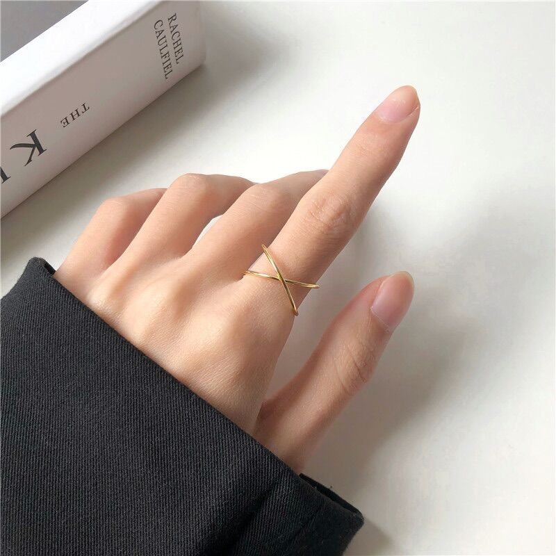 Nhẫn nữ tròn đơn giản phong cách basic
