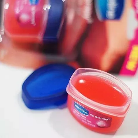 Vaseline Son sáp dưỡng ẩm môi căng mọng Miuemo