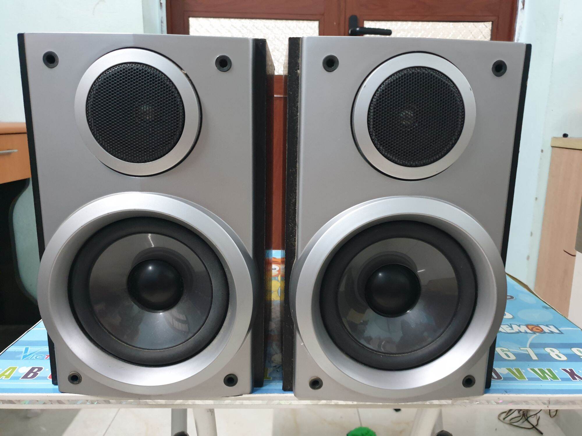 Đôi loa mini nhật bãi aiwa SX_ M85. Loa bass 12, màng các bon