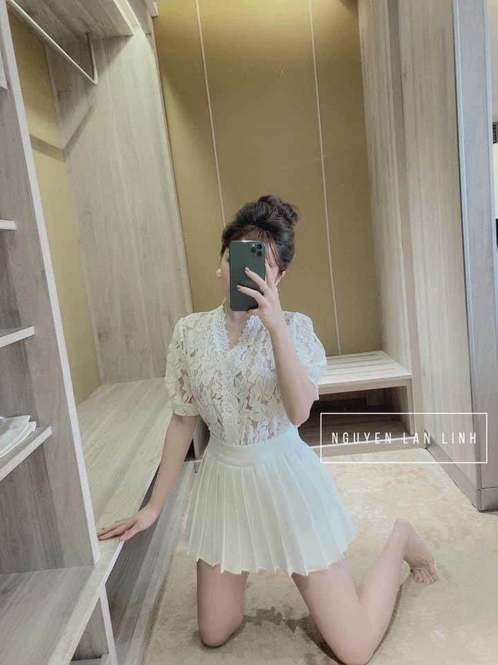Chân váy ngắn dập ly xoè hot hit