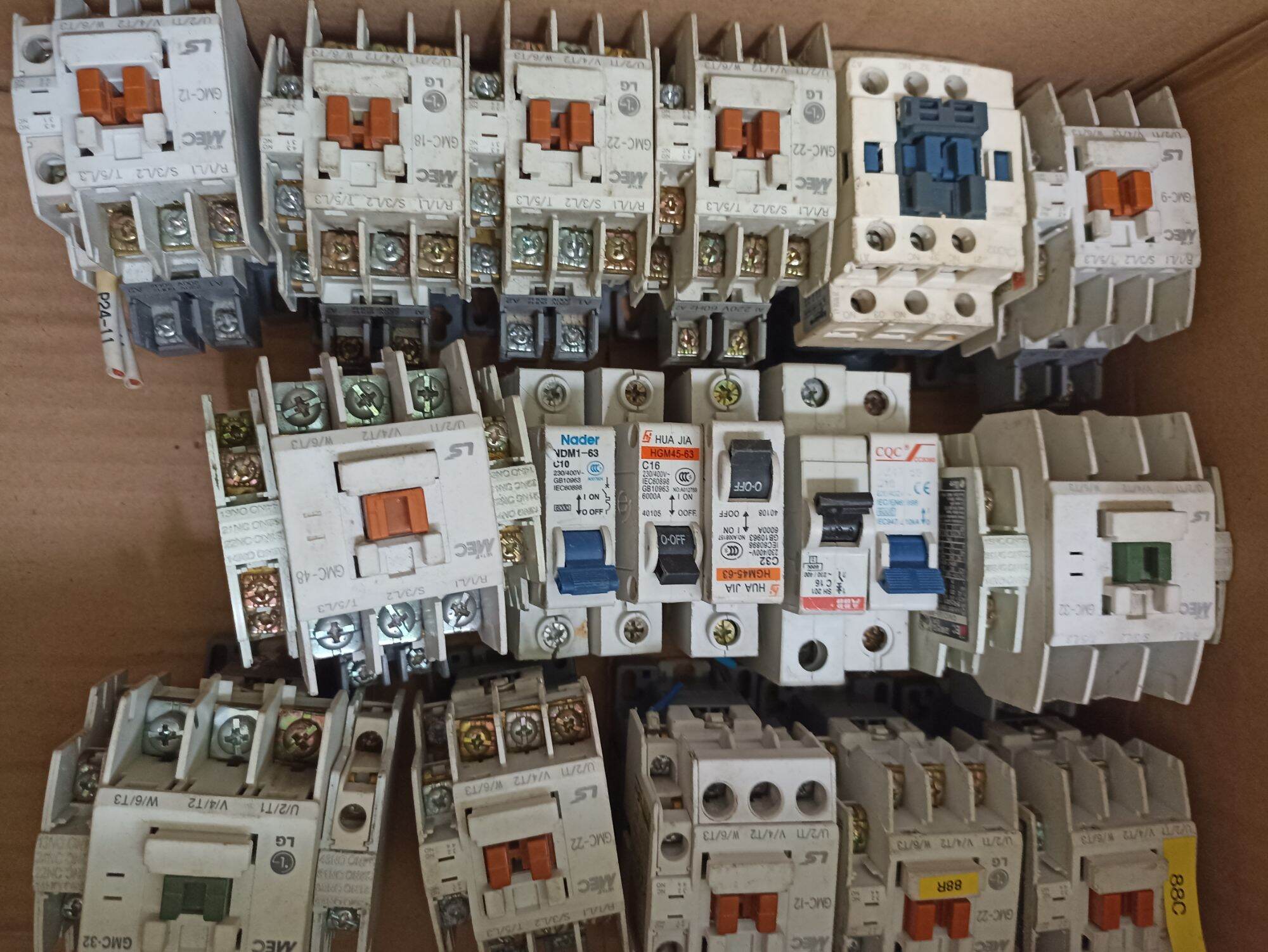 khởi động từ,contactor hàn quốc