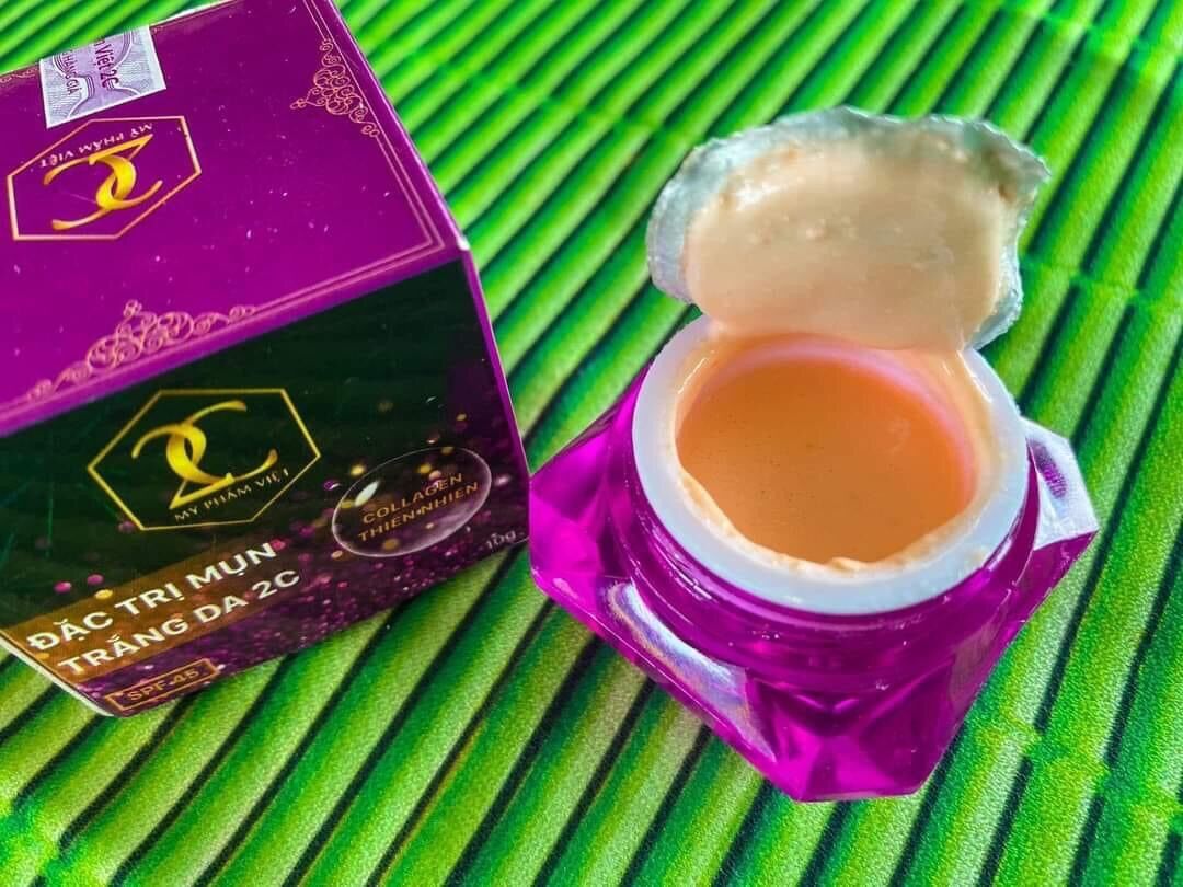 Kem mụn 2c giúp đánh bay mụn nám tàn nhang