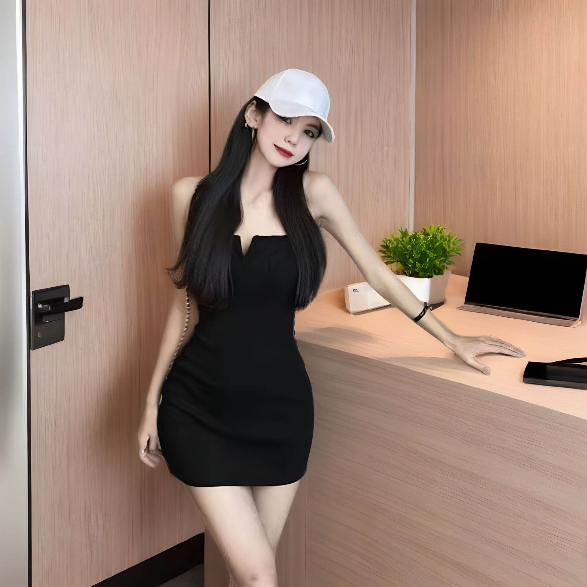 Váy Ngắn Bó Sát Màu Đen Gợi Cảm Mùa Hè 2024 Váy Bó Sát Eo Thắt Lưng Bằng Polyester Váy Ngắn Bó Sát C