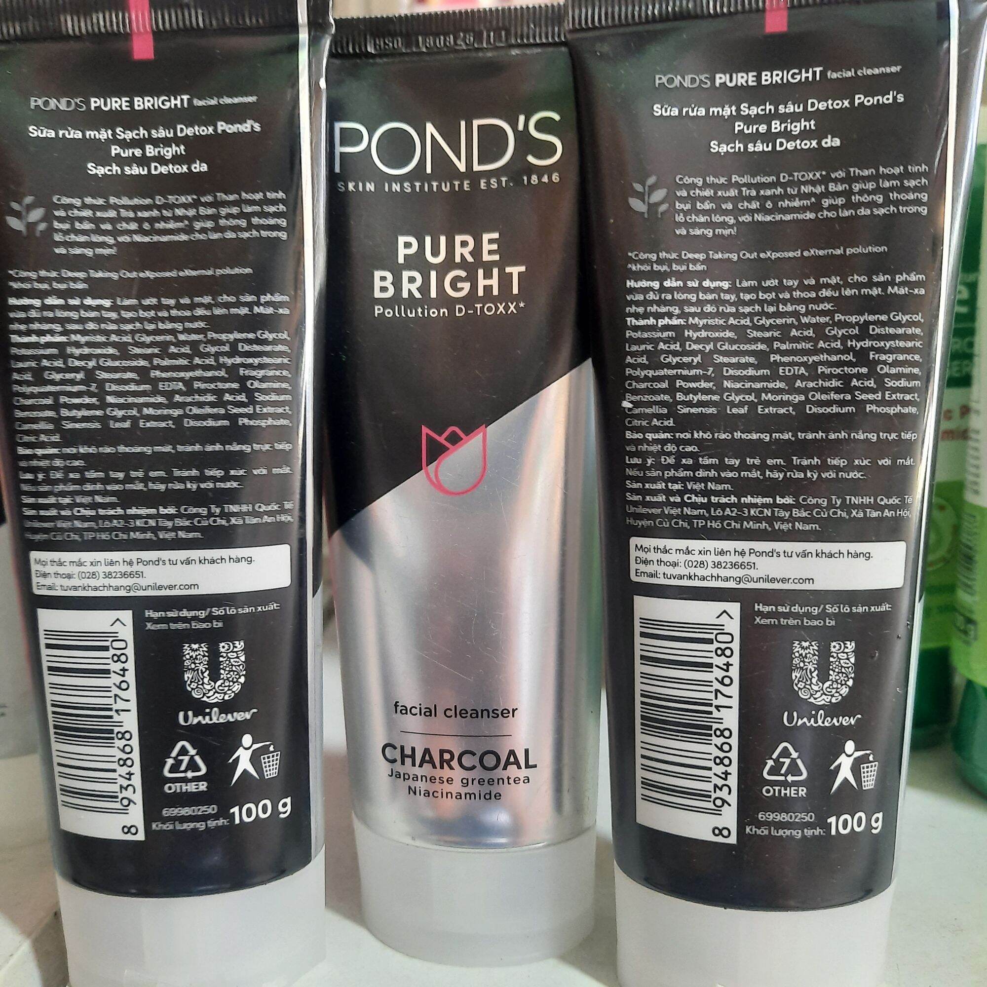 sữa rửa mặt pond's đen 100ml