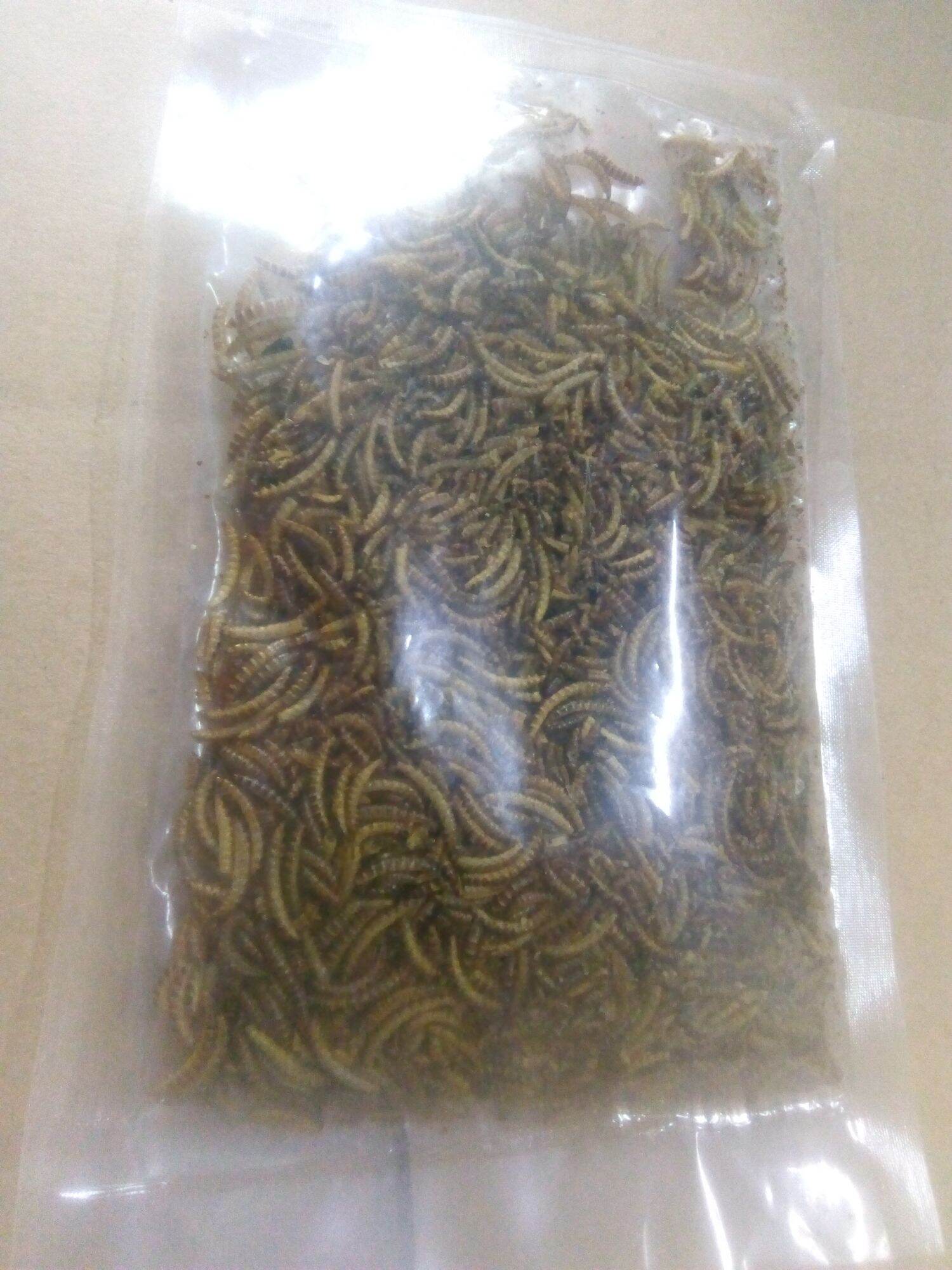 Sâu khô thức ăn cho hamster, chim, nhím 1bịch