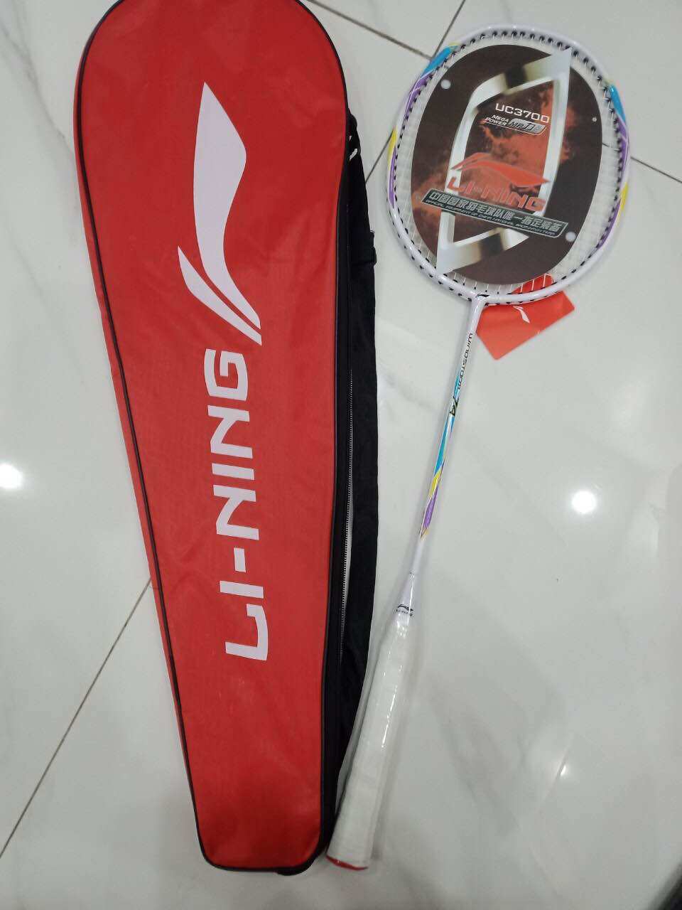 Vợt cầu lông LI-NING( 1 đôi= 2chiếc,tặng bao đựng vợt)
