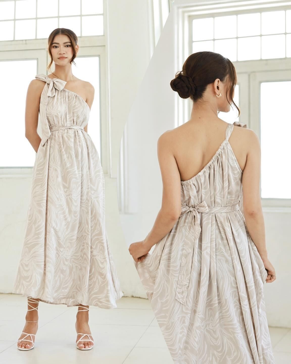 Đầm maxi lụa lệch vai hoa văn Infashion