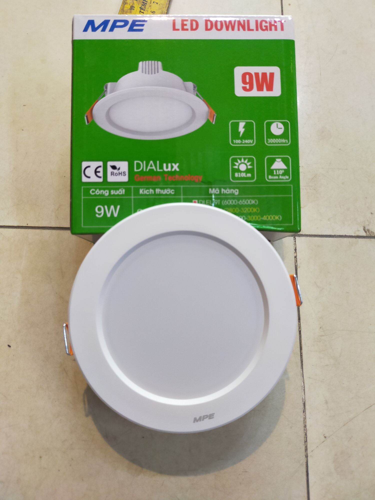 Âm trần MPE 7w-9w 1 màu , 3 màu