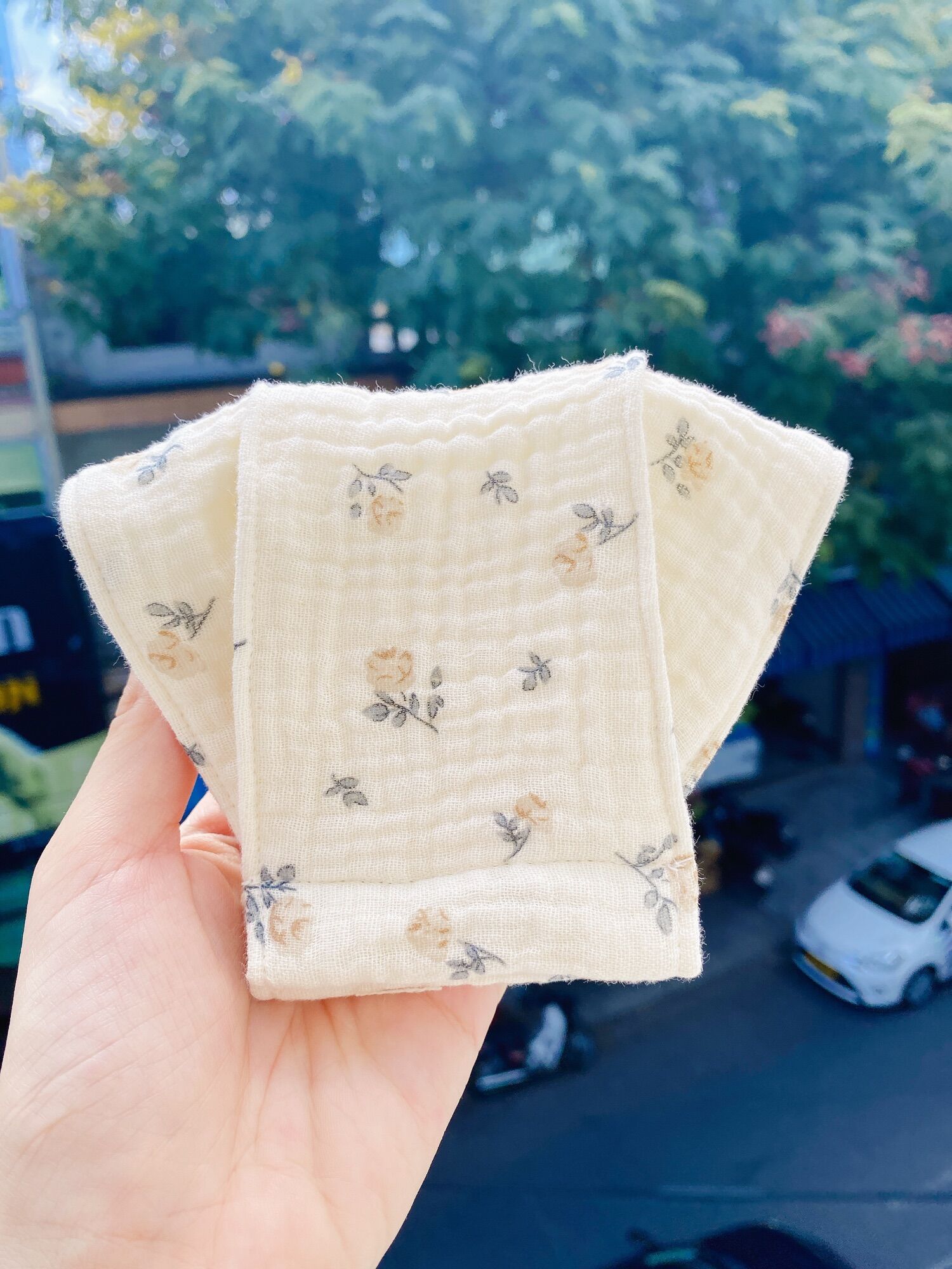 Khẩu trang vải Muslin