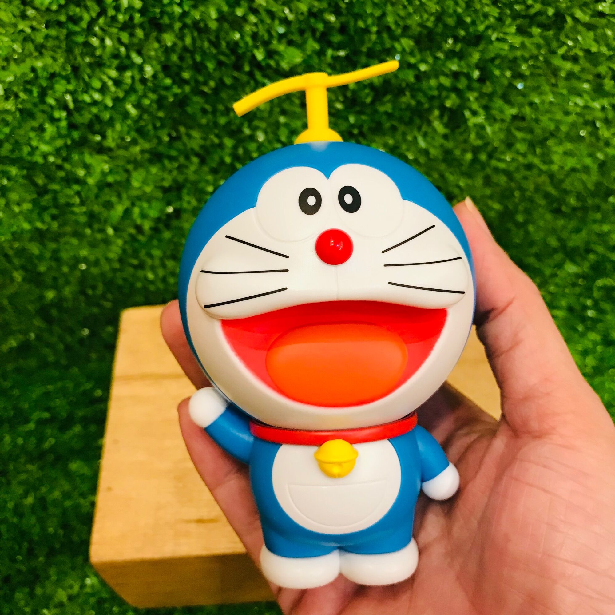 Bộ Mô Hình Các Nhân Vật Phim Doraemon